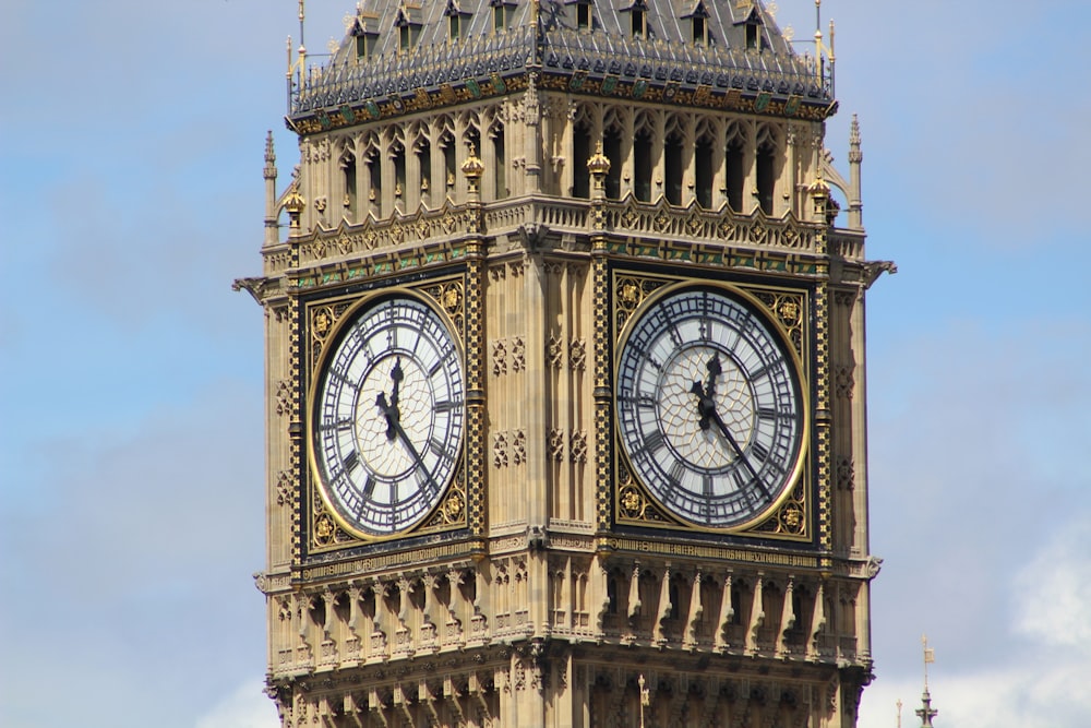 brown concrete clock tower