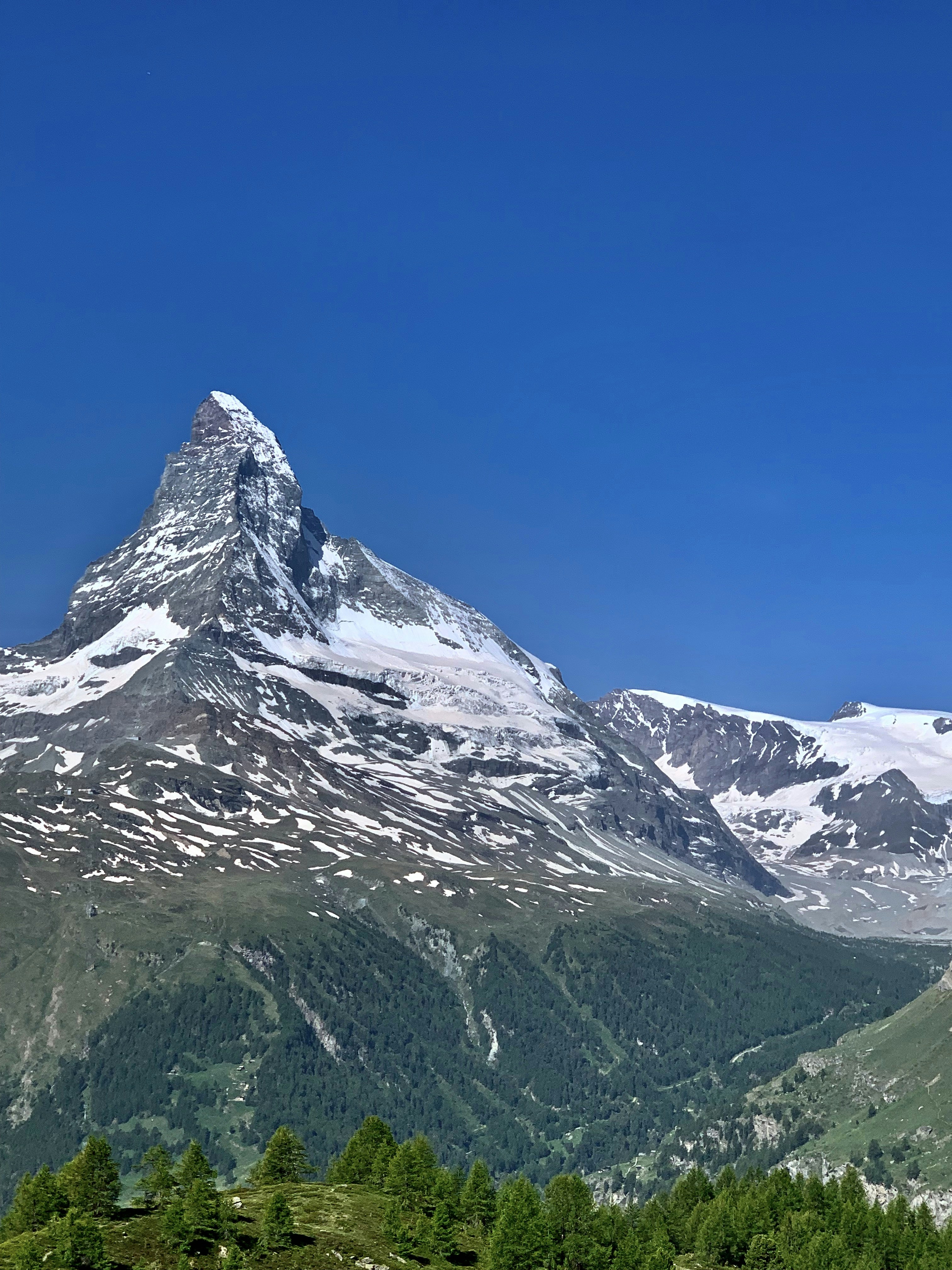 Photo by zhouyudesign