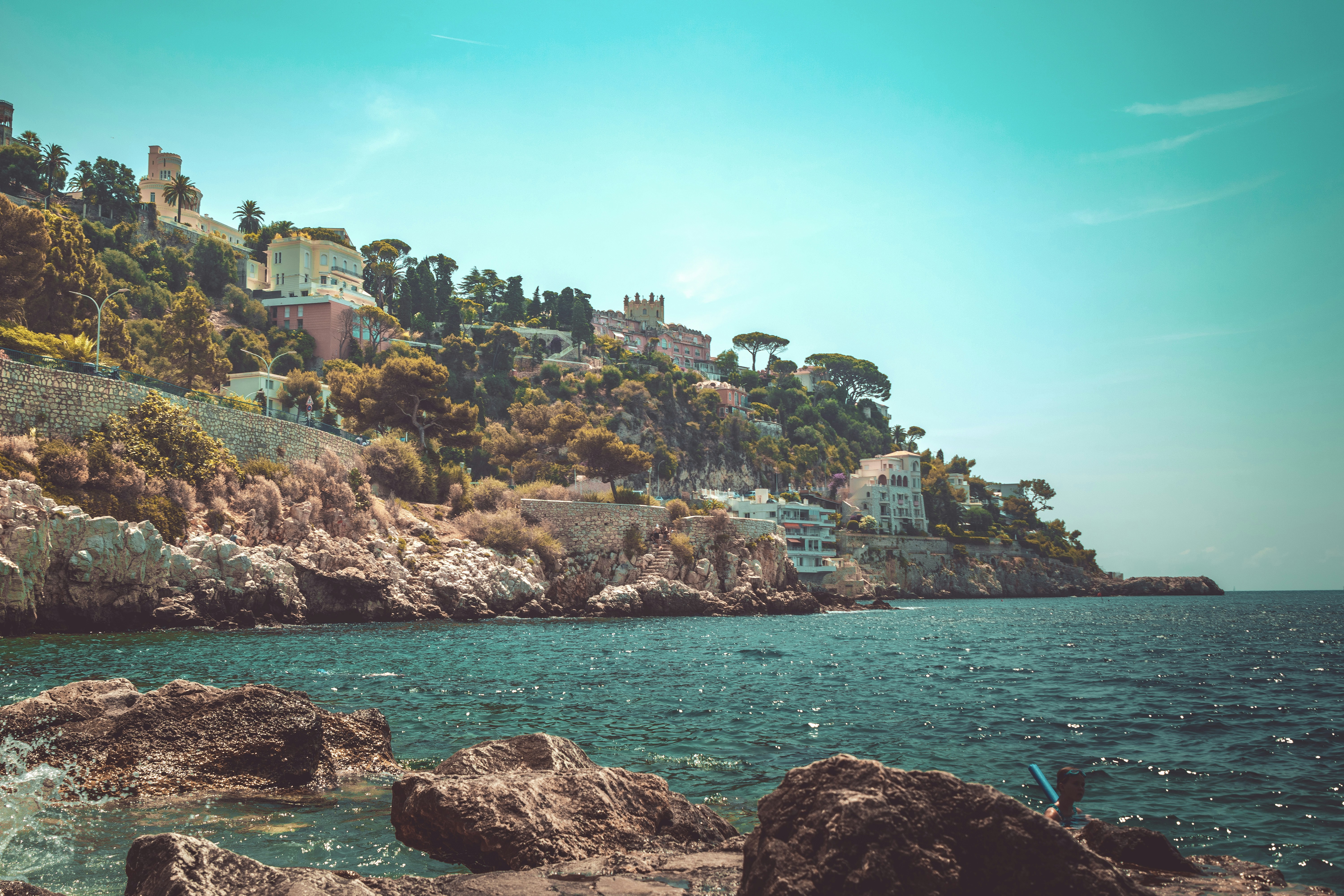 Photo by frenjaminbenklin