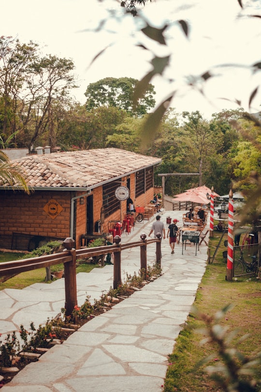 people walks at the park at daytime/ in Pirenópolis Brasil