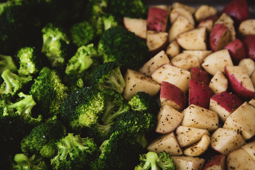 apple and broccoli salad