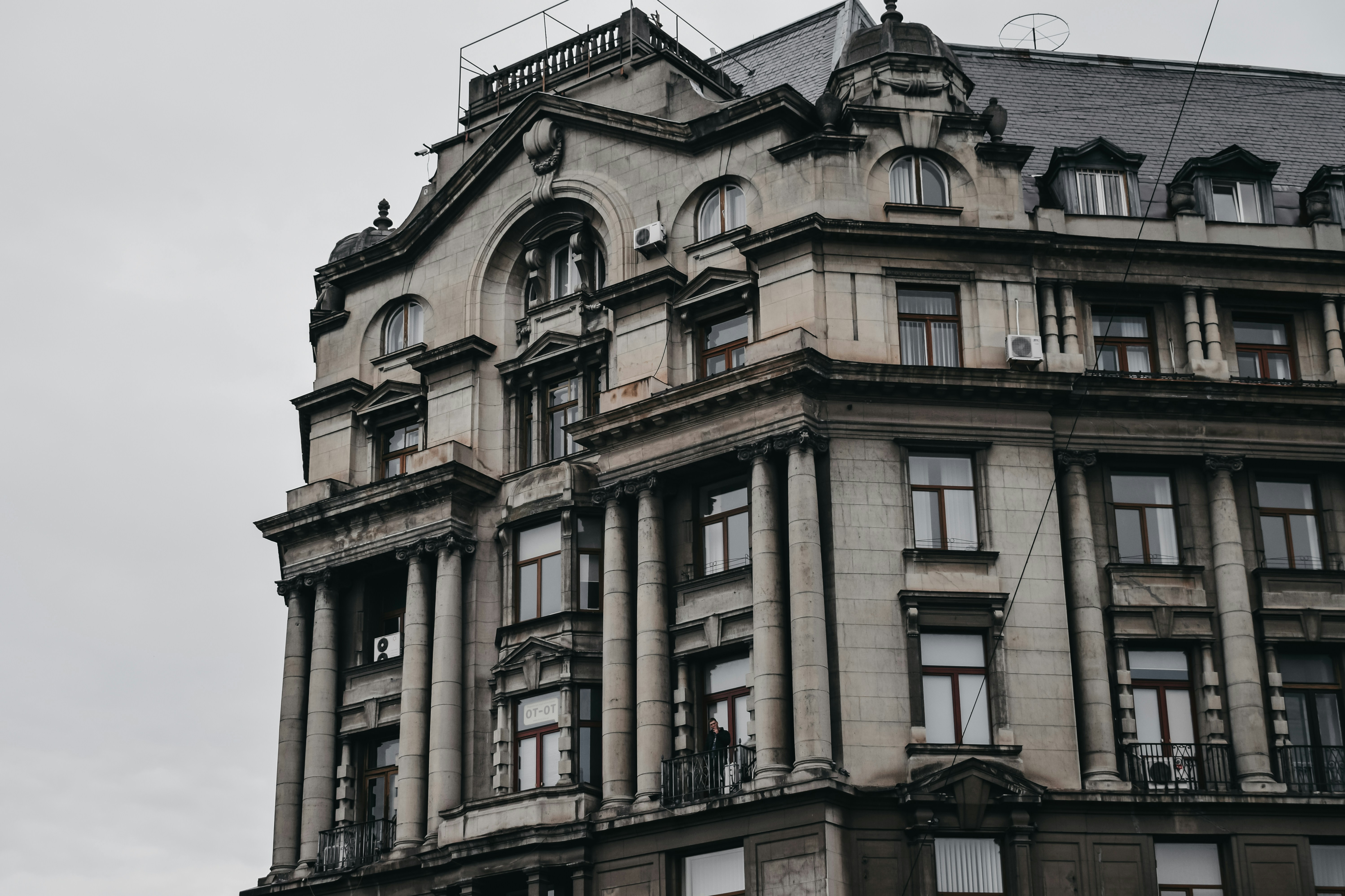 Photo by darya_tryfanava