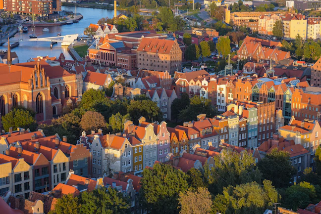 Gdansk Budget Travel: 4-Day Backpacker Itinerary