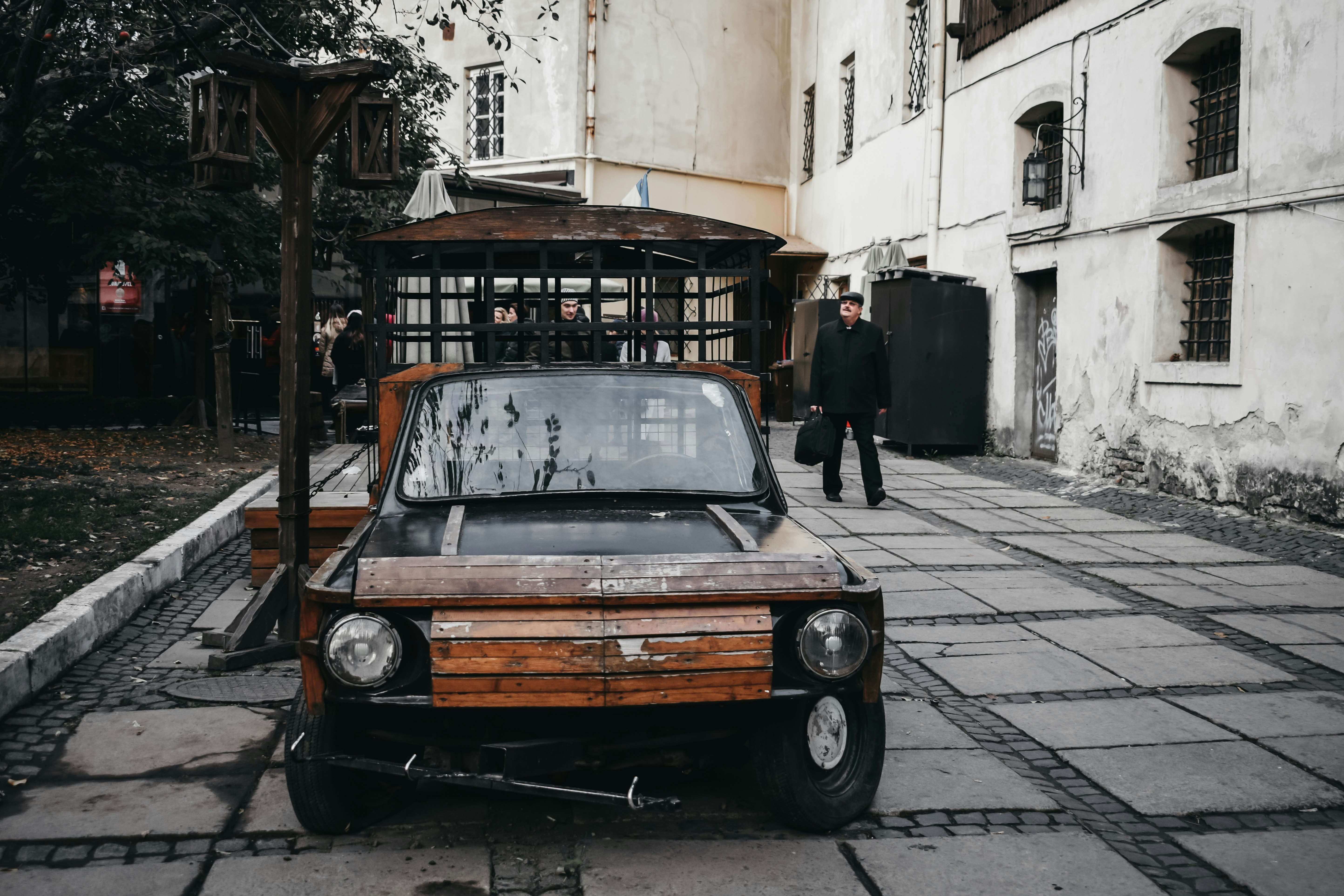 Photo by darya_tryfanava