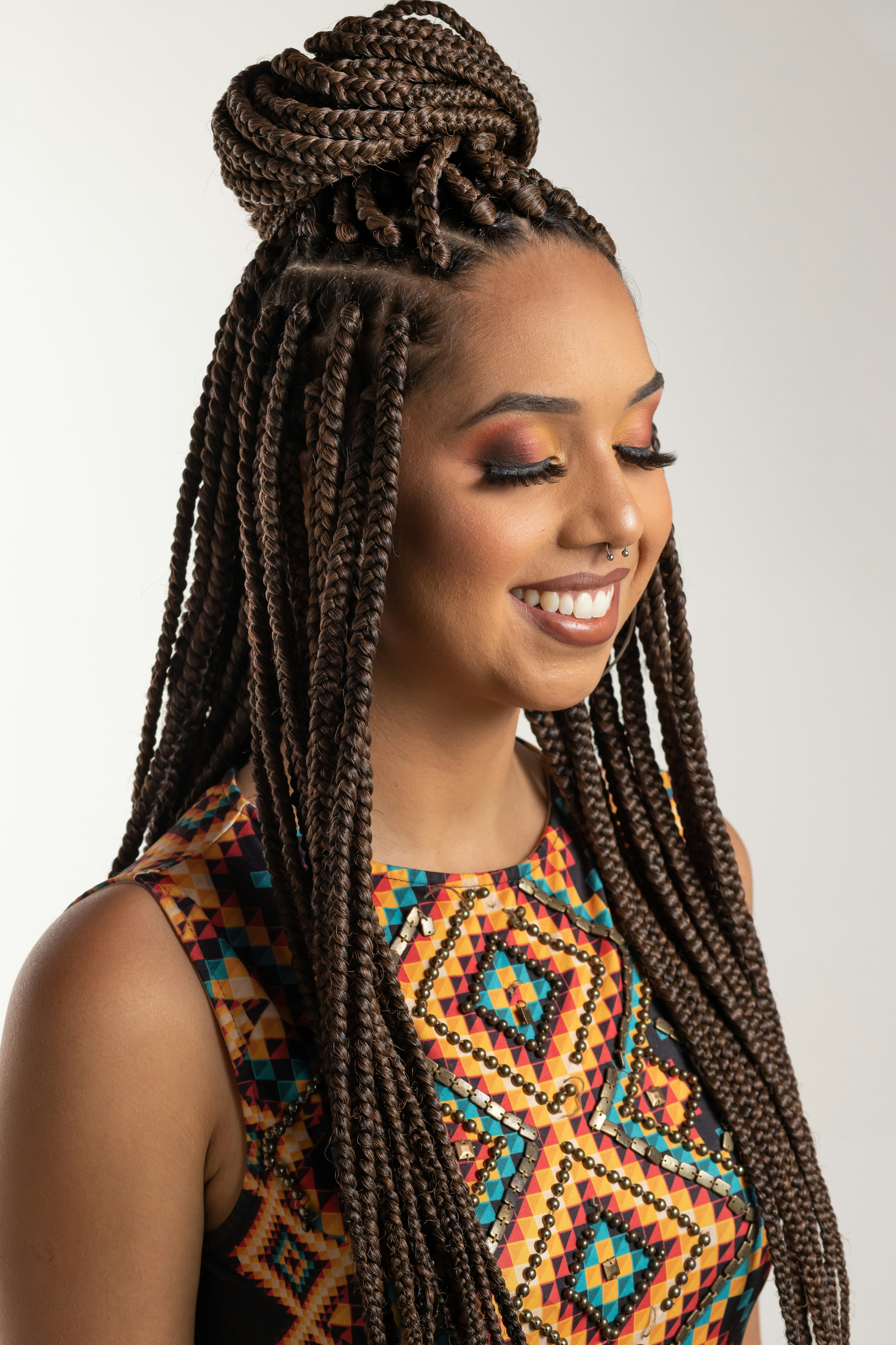 12 Micro Braids Hairstyles For Picture-Perfect Graceful Look – Cubanos on  Wheels LLC