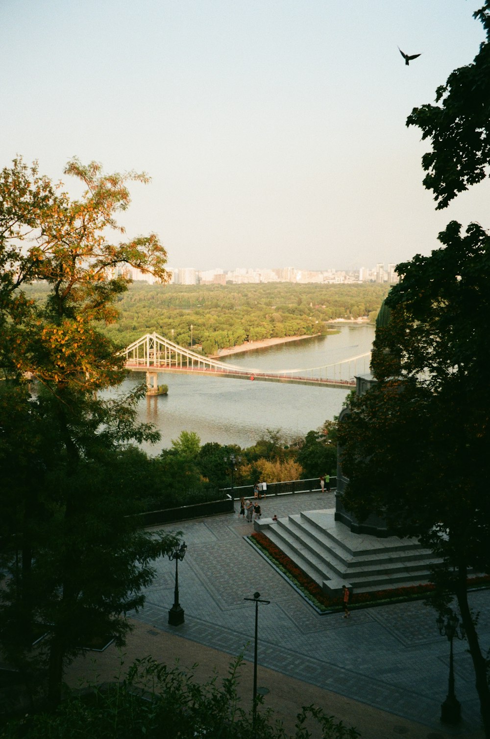 Luftbild der Brown Bridge