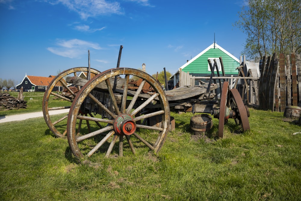 photo of brown carriage chariots