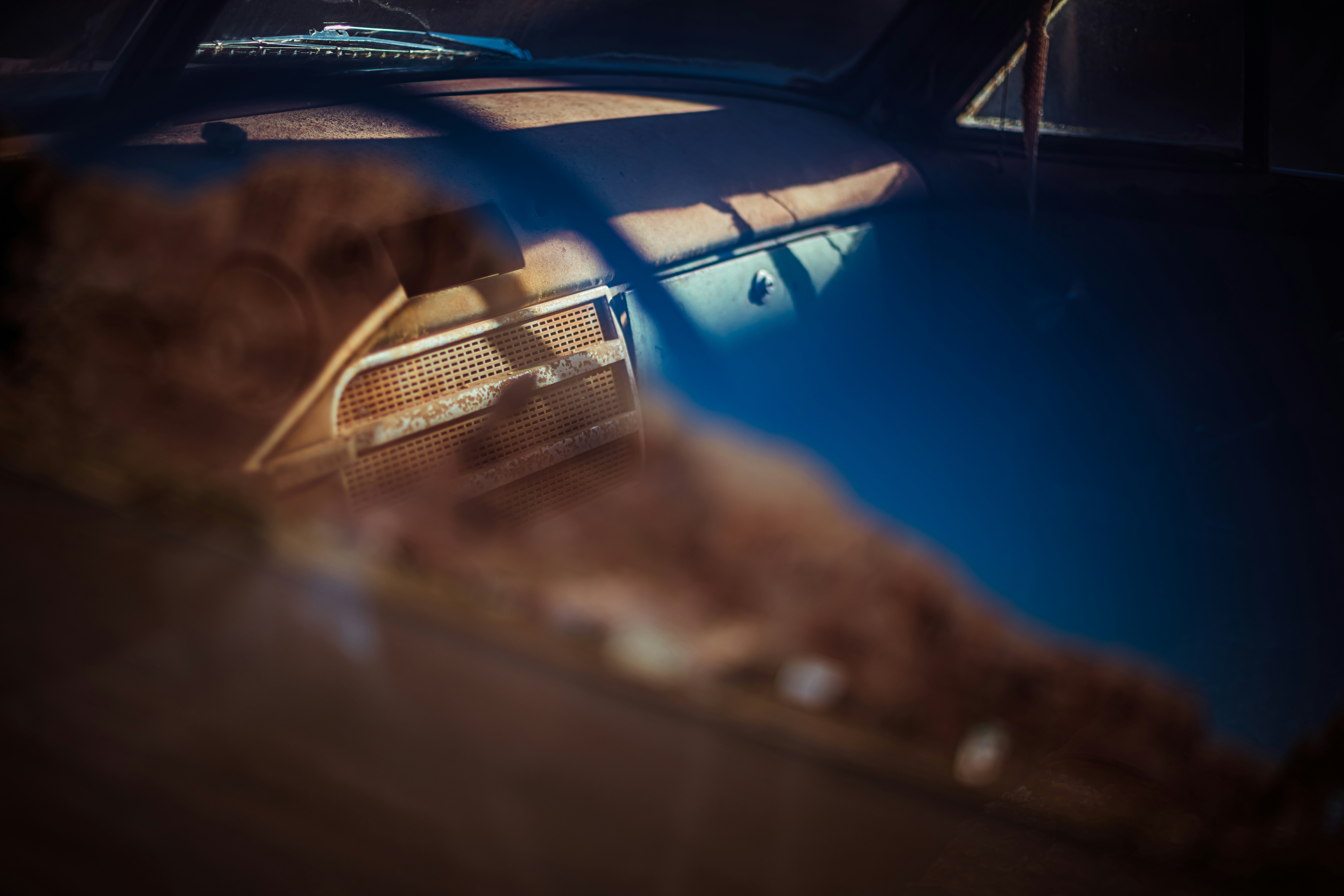 Photo by worldsbetweenlines