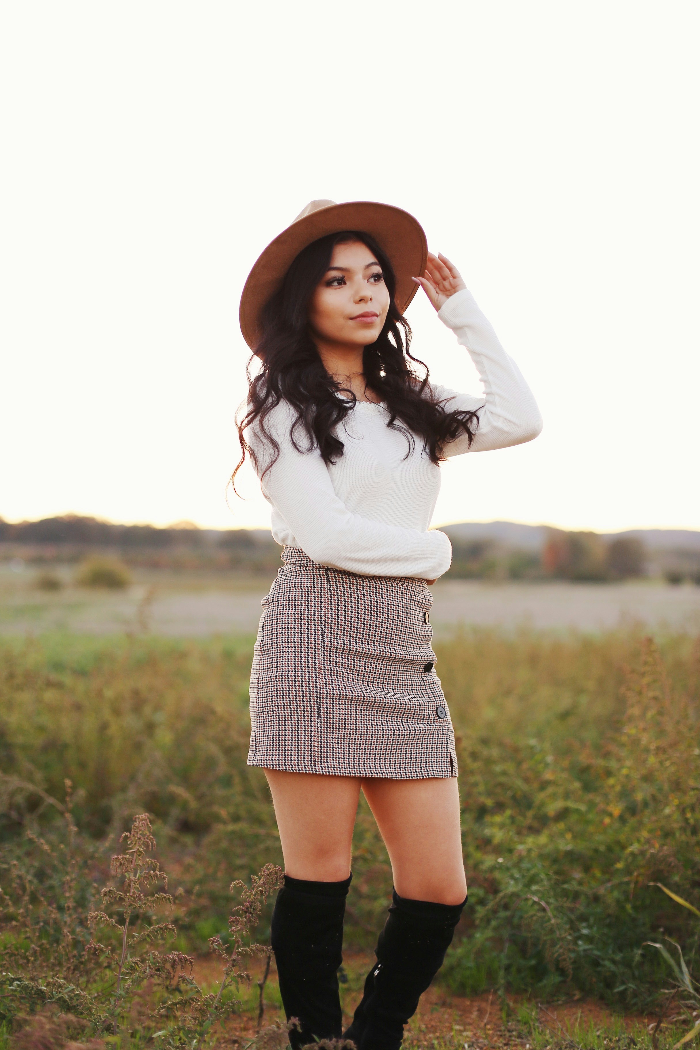 woman in white long-sleeved top