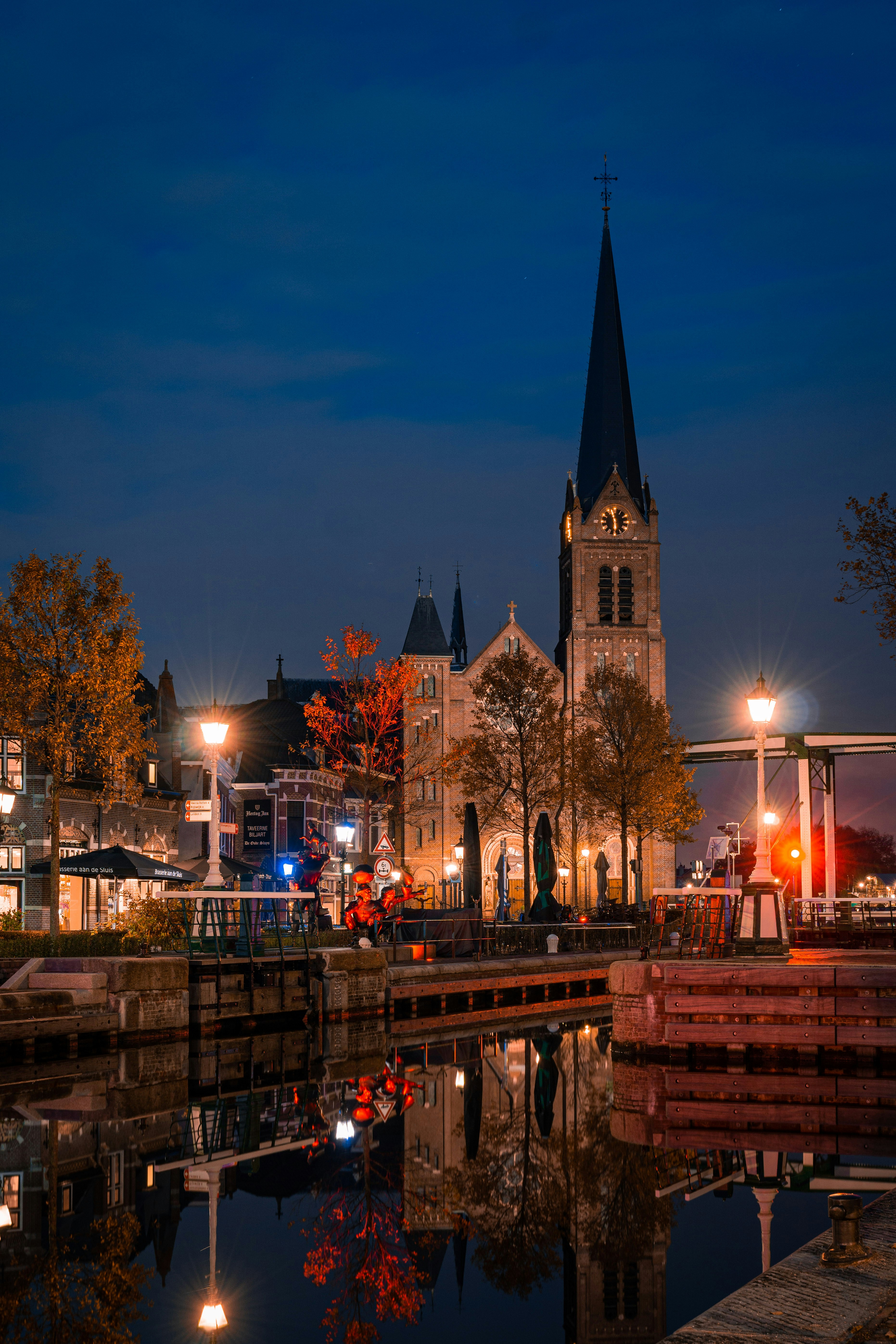 Photo by michaelfousert