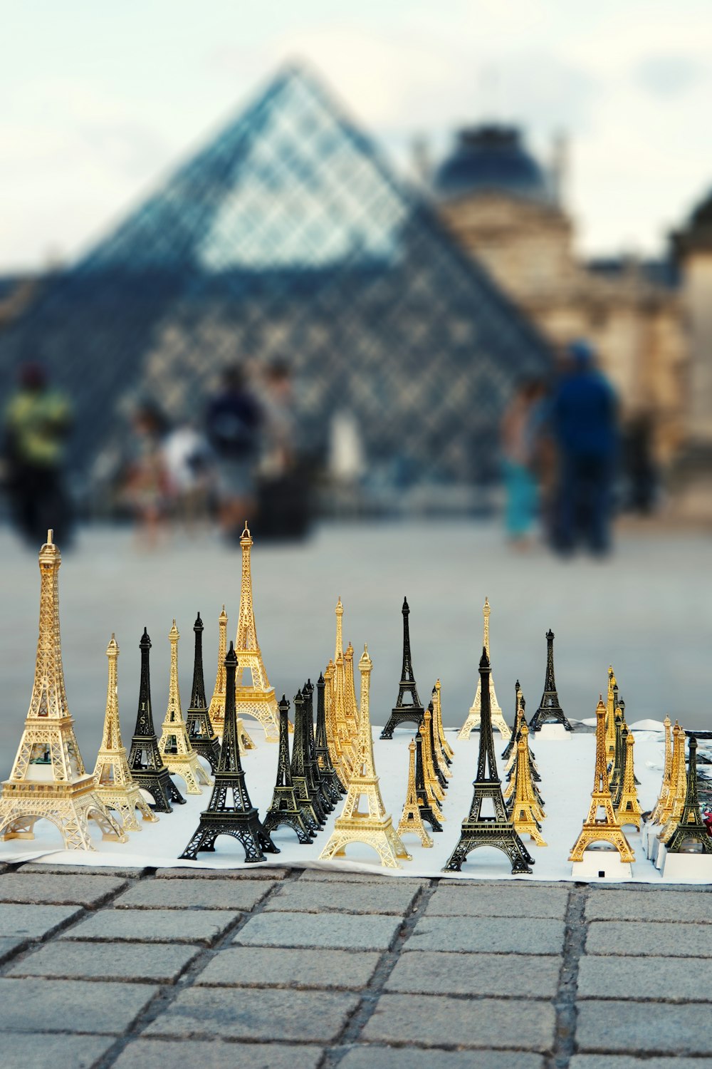 Eiffel Tower themed chess game