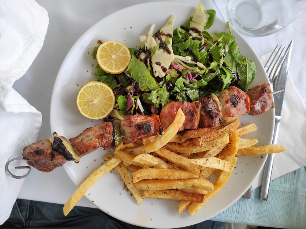 barbecue and potato fries