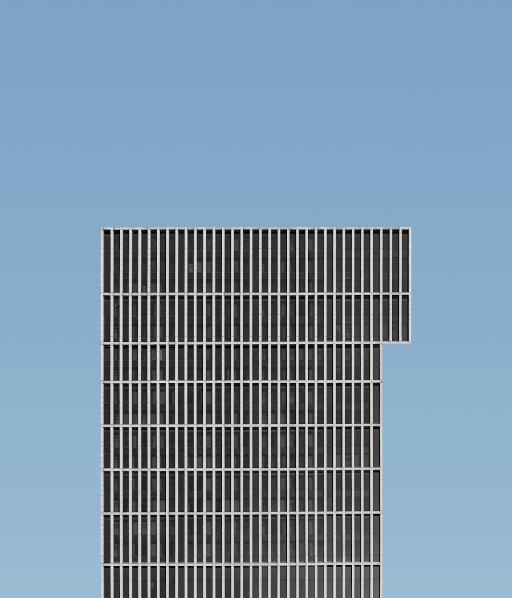rectangular gray wallpaper