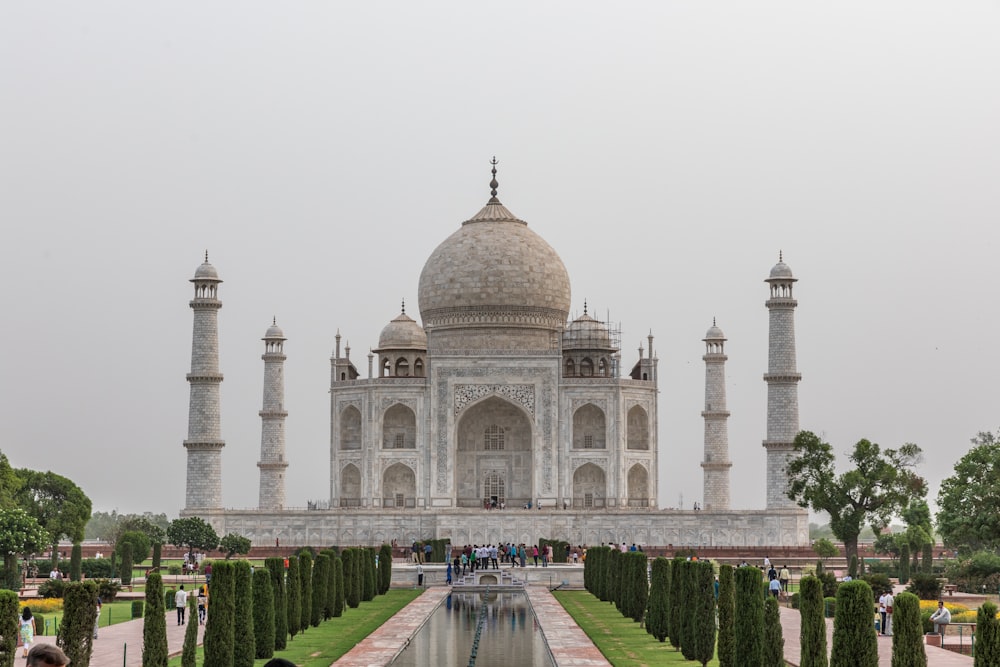Taj Mahal, India during daytime