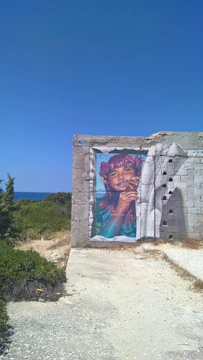 A vibrant outdoor mural reflecting the sunny spirit of Southern California.