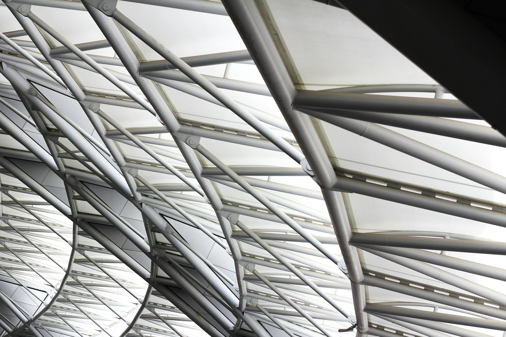 black and white bed linen