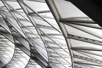 Photo 1573226455947 48542bce4c87?q=85&w=410&h=335&fit=crop