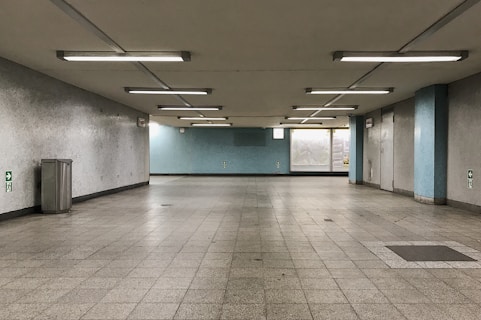 an empty parking garage with no one in it