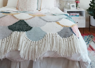 white-and-gray comforter set