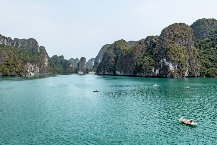 Ha Long Bay deserves to be one of the 7 new natural wonders of the world.