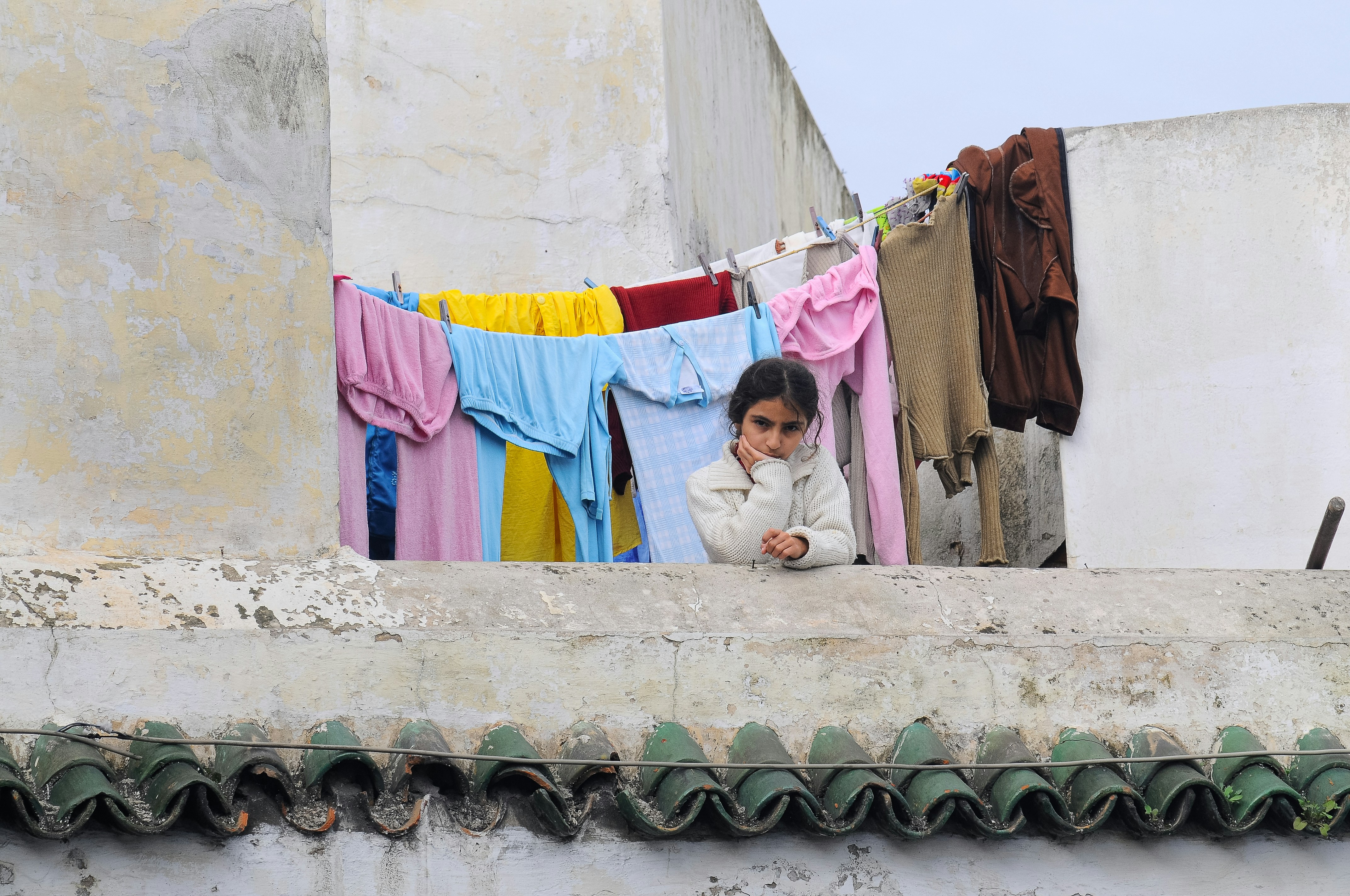 Femme en veste blanche photo �?? Image gratuite de Casablanca sur Unsplash