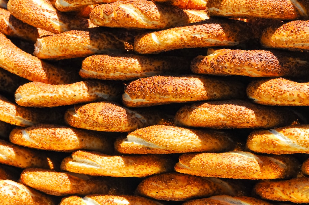 piles breads