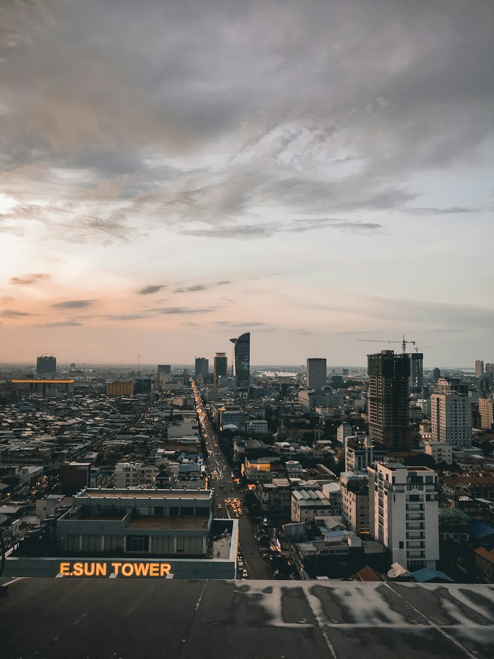 aerial photography of city under cloudy sky during daytime