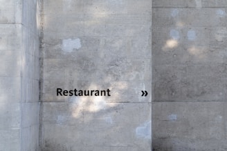 restaurant signage