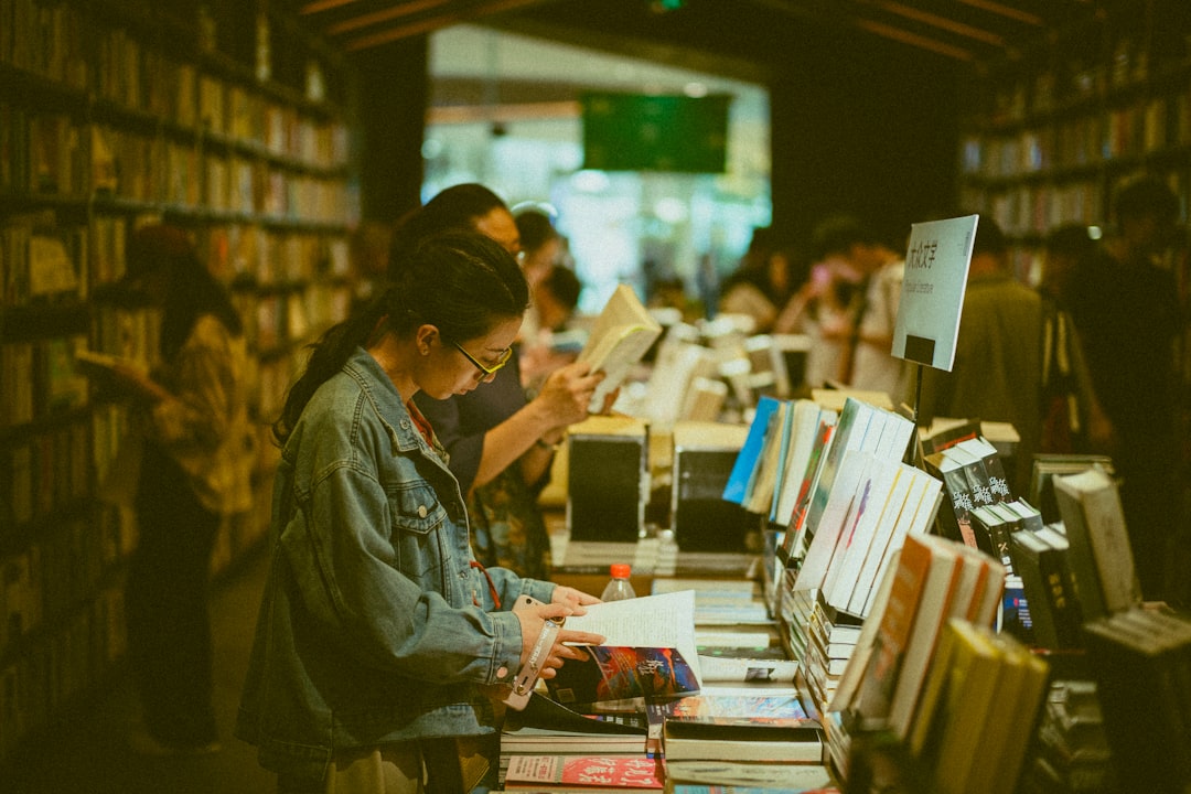 在書店閱讀的場景會走入歷史呢