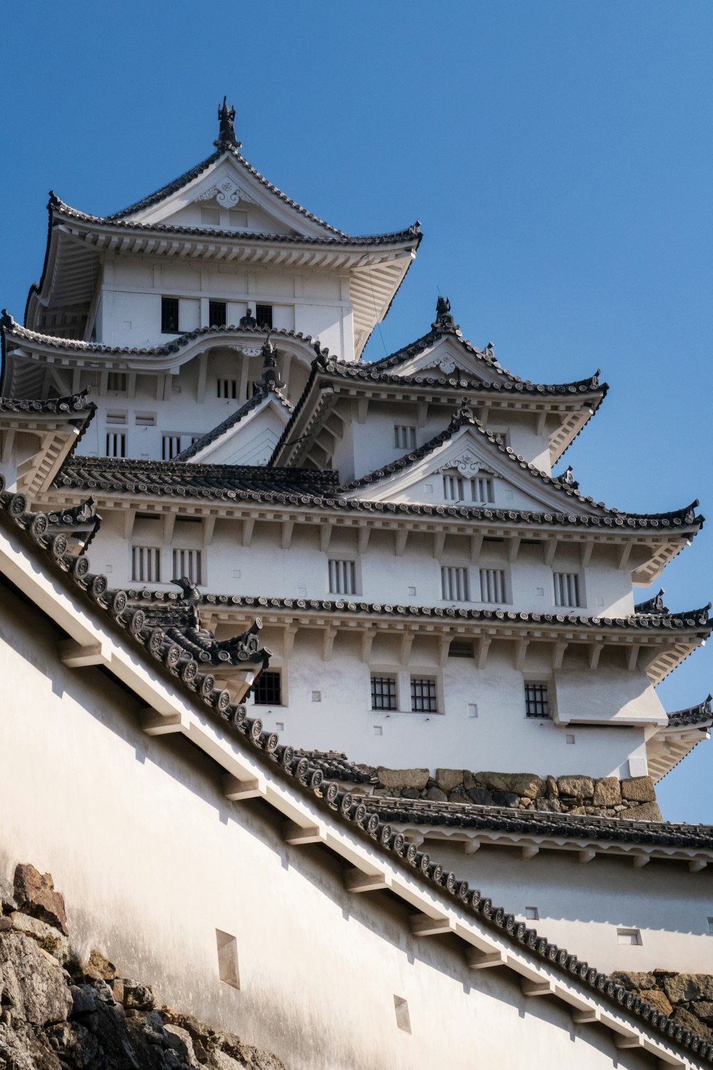 white and gray pagoda temple