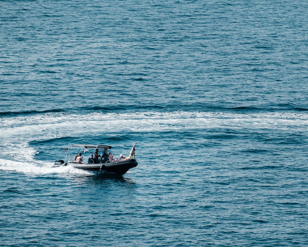 sailing boats during daytime