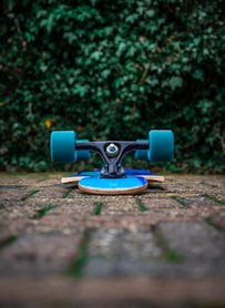 longboard trucks
