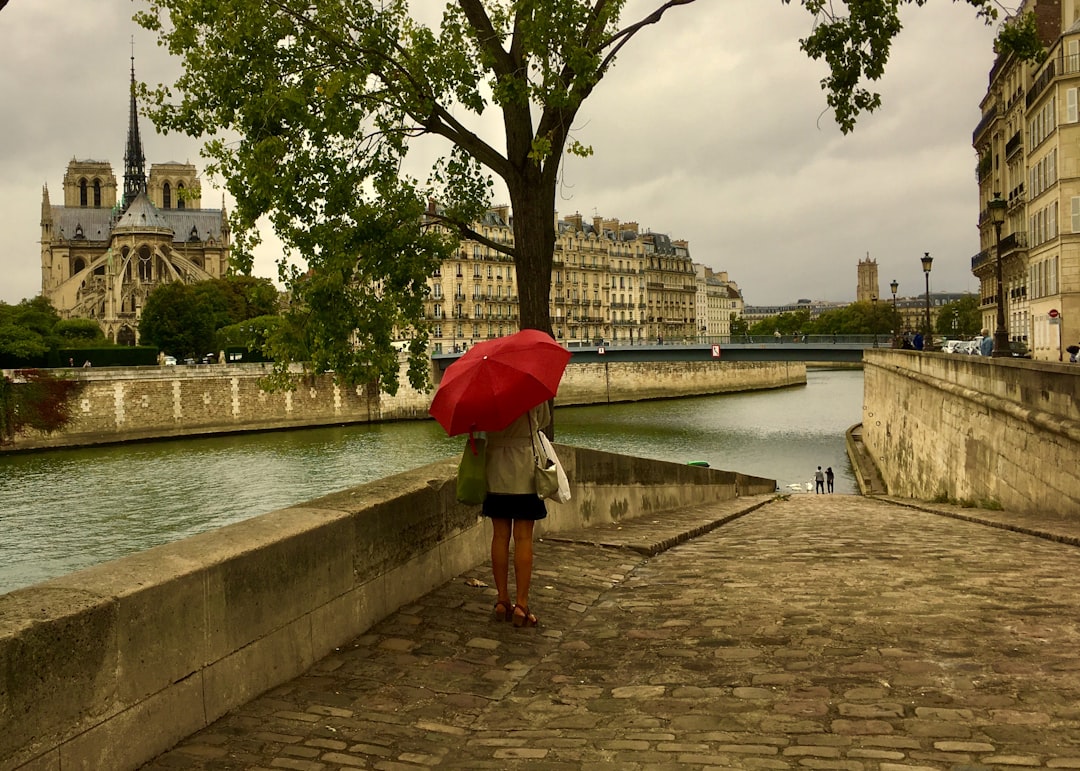 Waterway photo spot Cathédrale Notre-Dame de Paris Paris