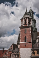 brown and white bricked building