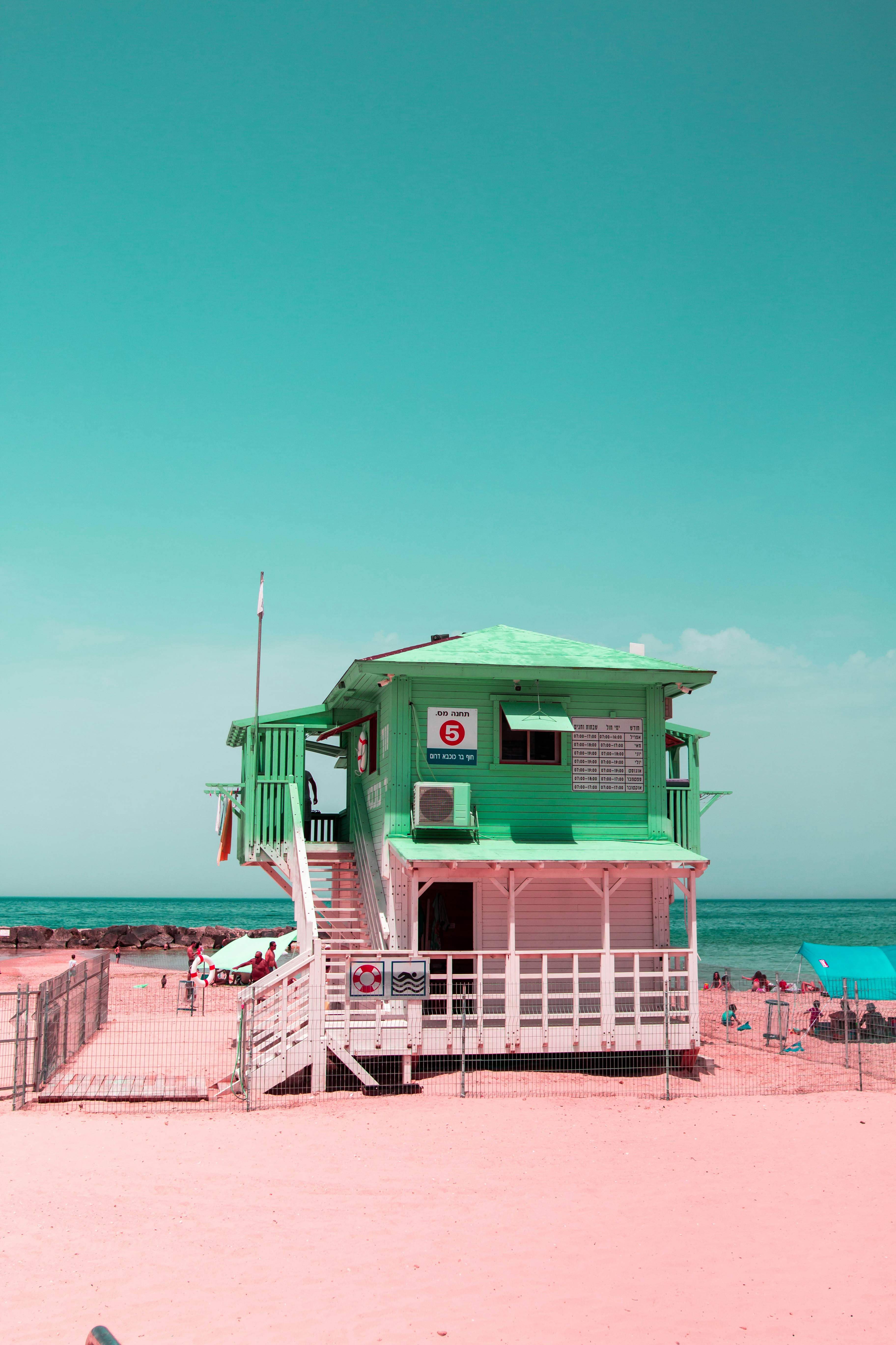 Photo by strvngefilmss