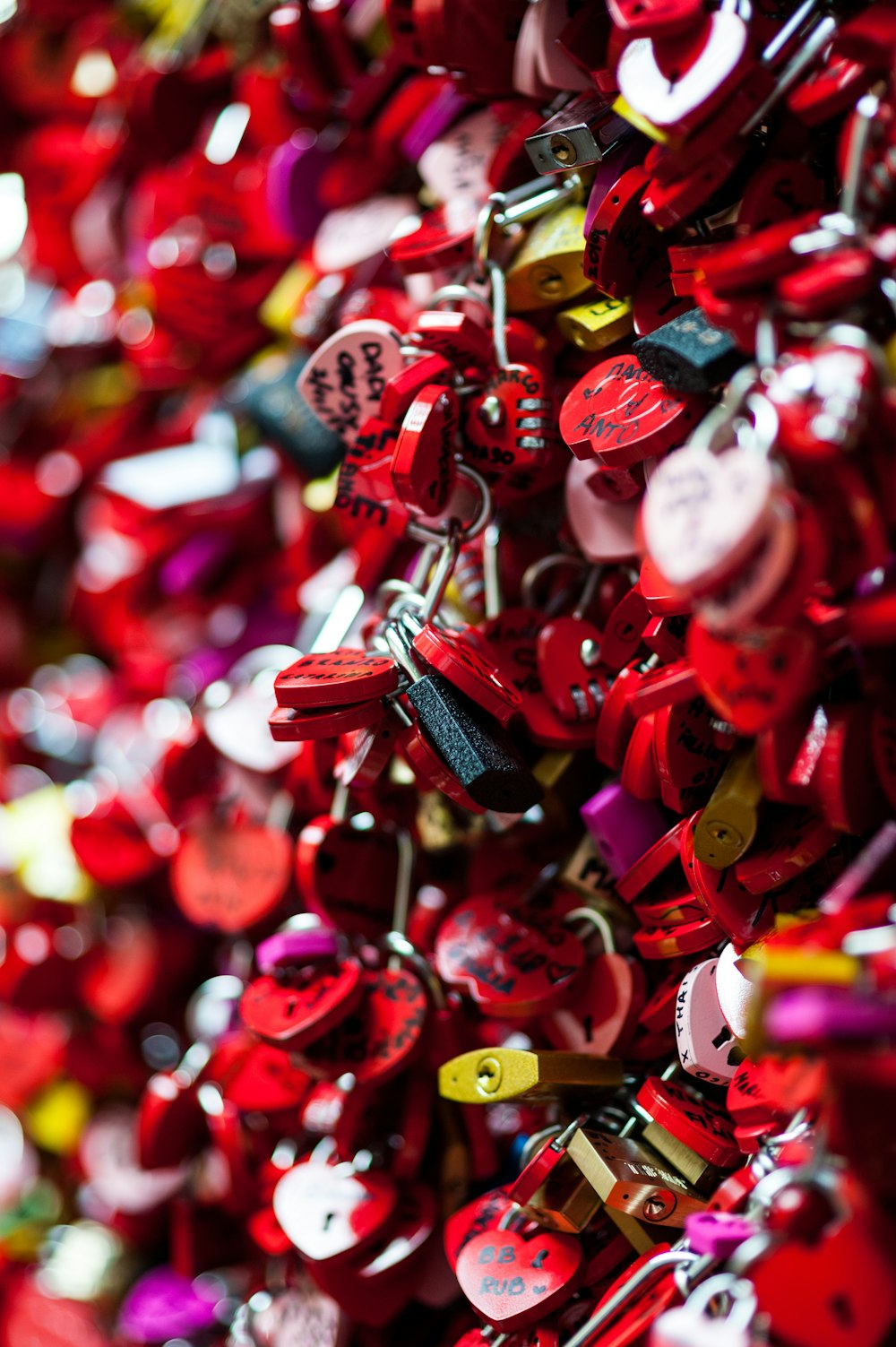 assorted-color padlock lot