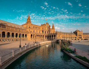Why Did Spain Become Rich Yet Still Struggle Financially?