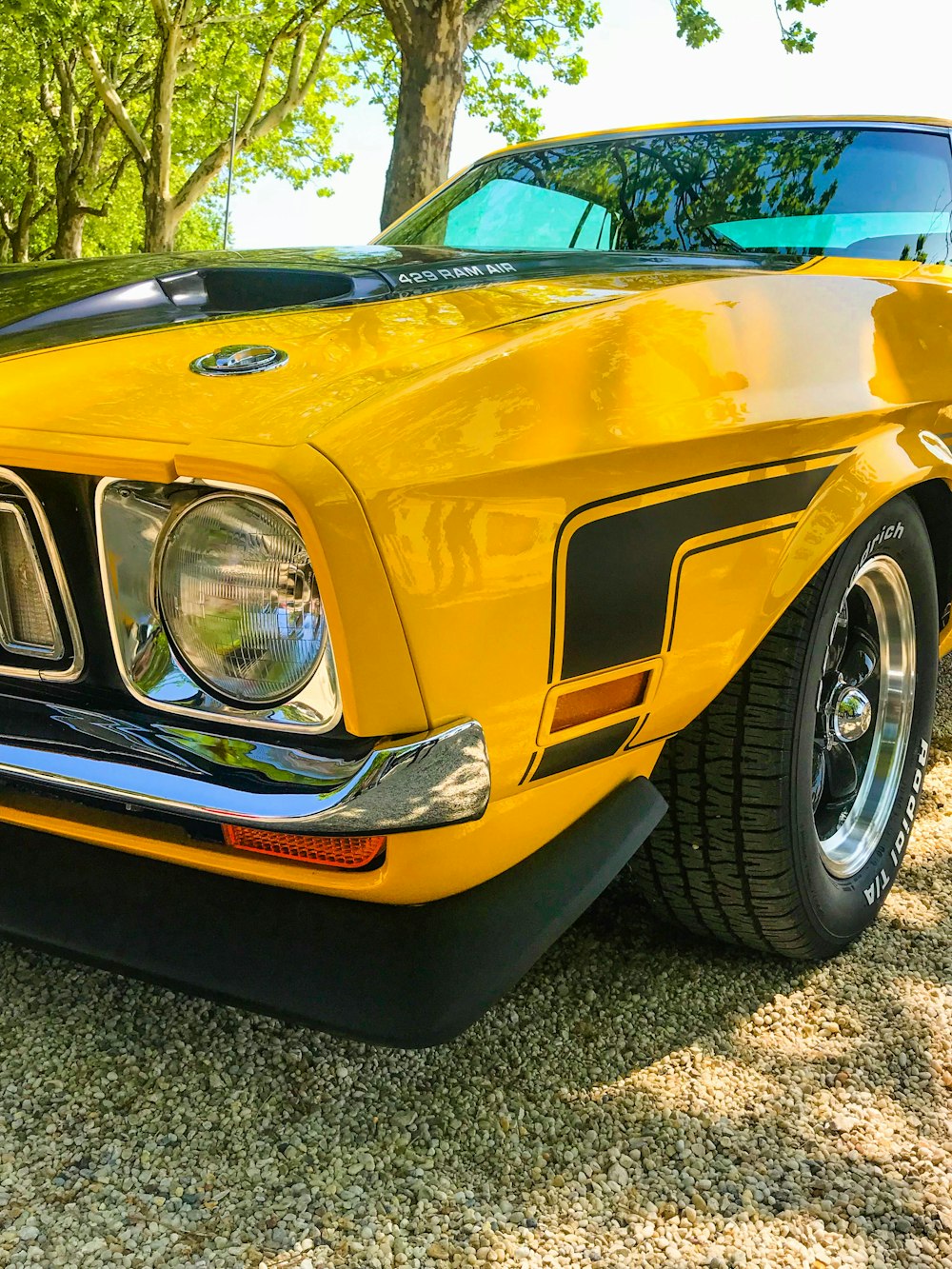 yellow muscle car
