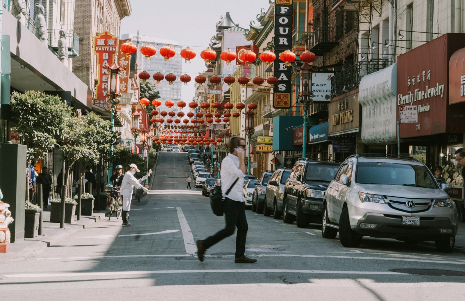 Sony a6000 sample photo. Man wearing white collared photography