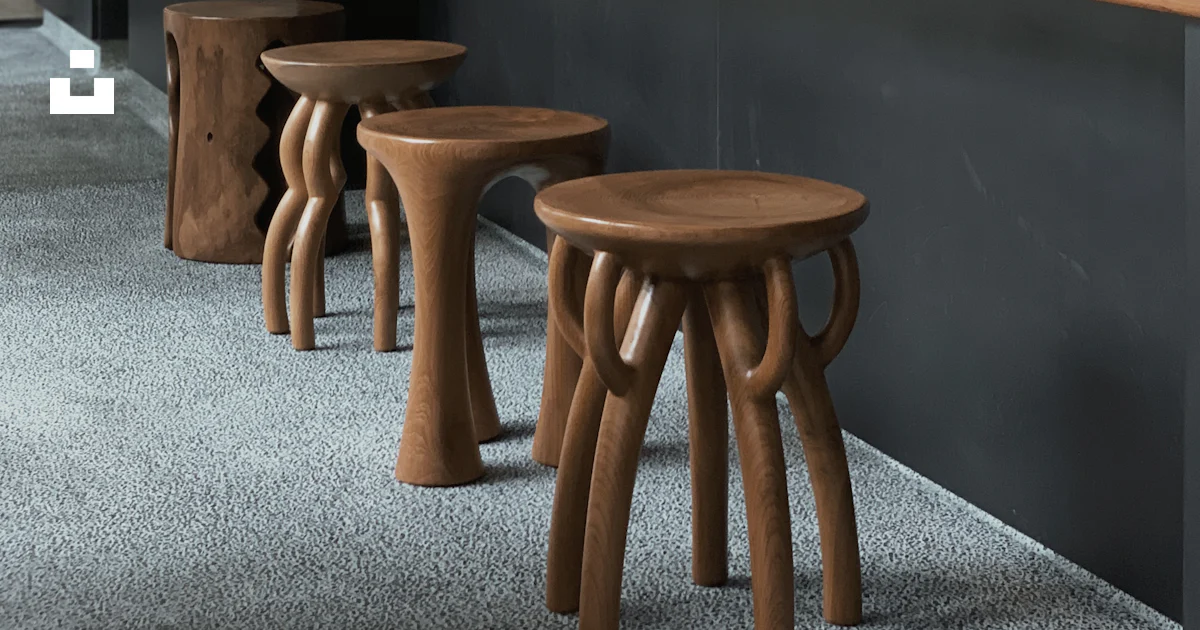 Three Empty Stools Empty brown wooden stools photo – Free Interior Image on Unsplash