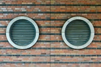 round closed windows