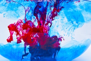 Nachfüllbare Tintenpatrone