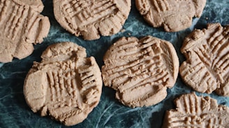 peanut butter round cookies