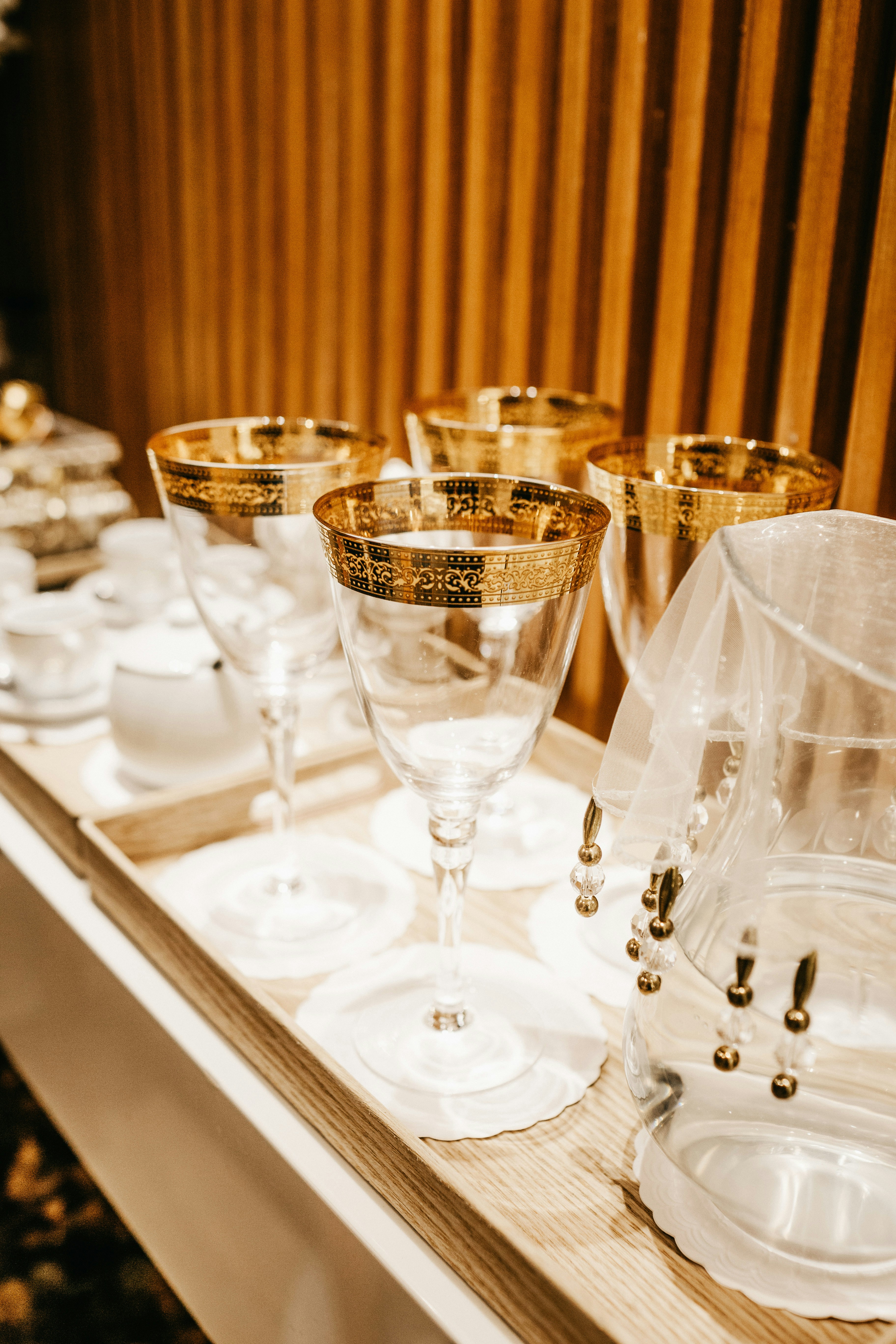 Glassware & Drinkware