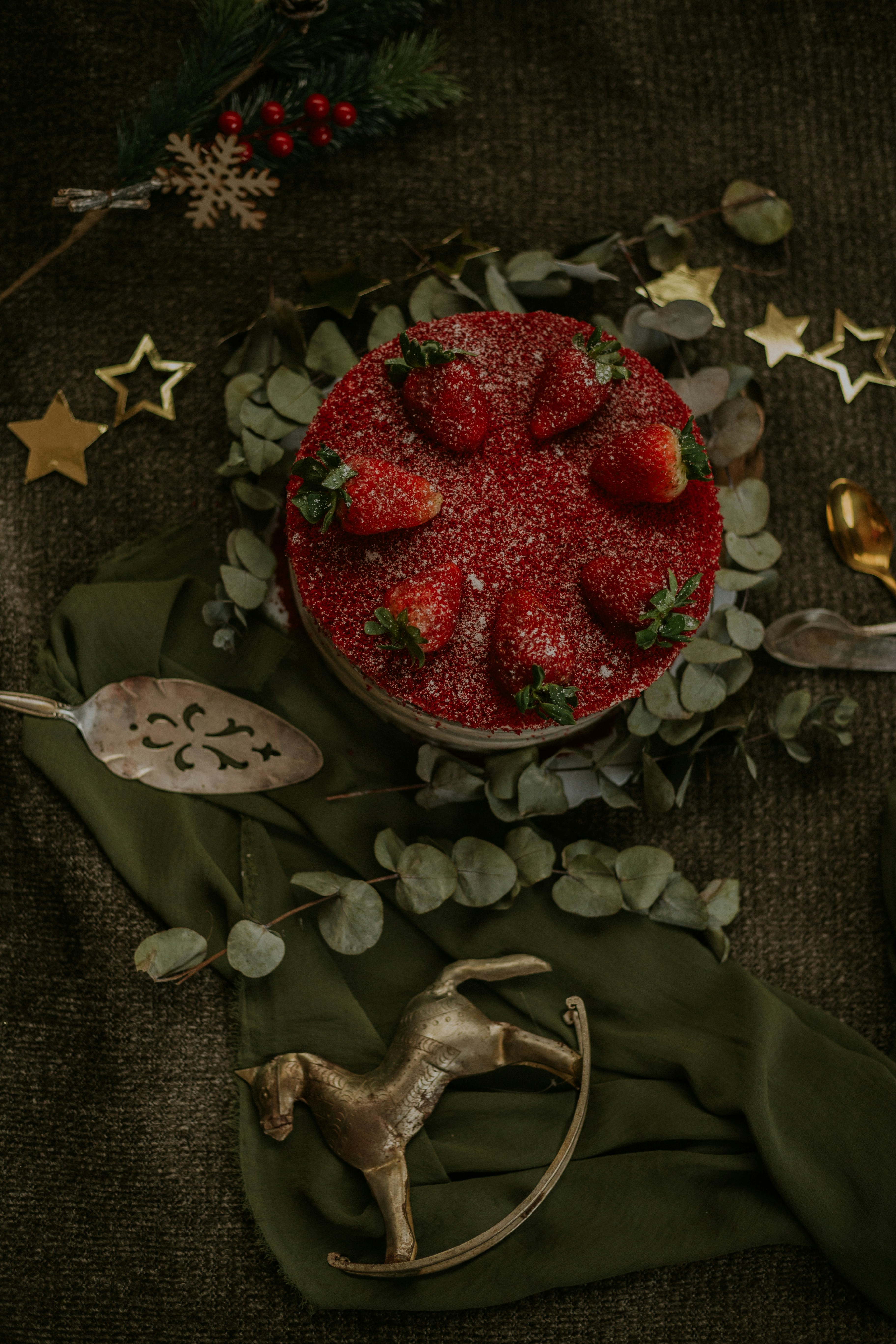 red strawberry fruit cake