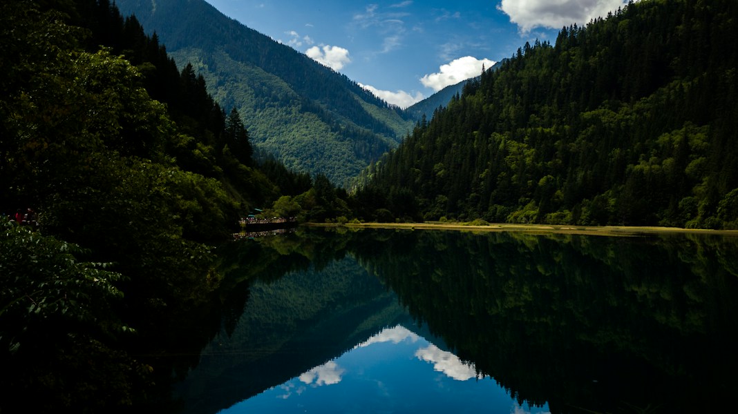 Jiuzhaigou Valley National Park: China's Colorful Paradise