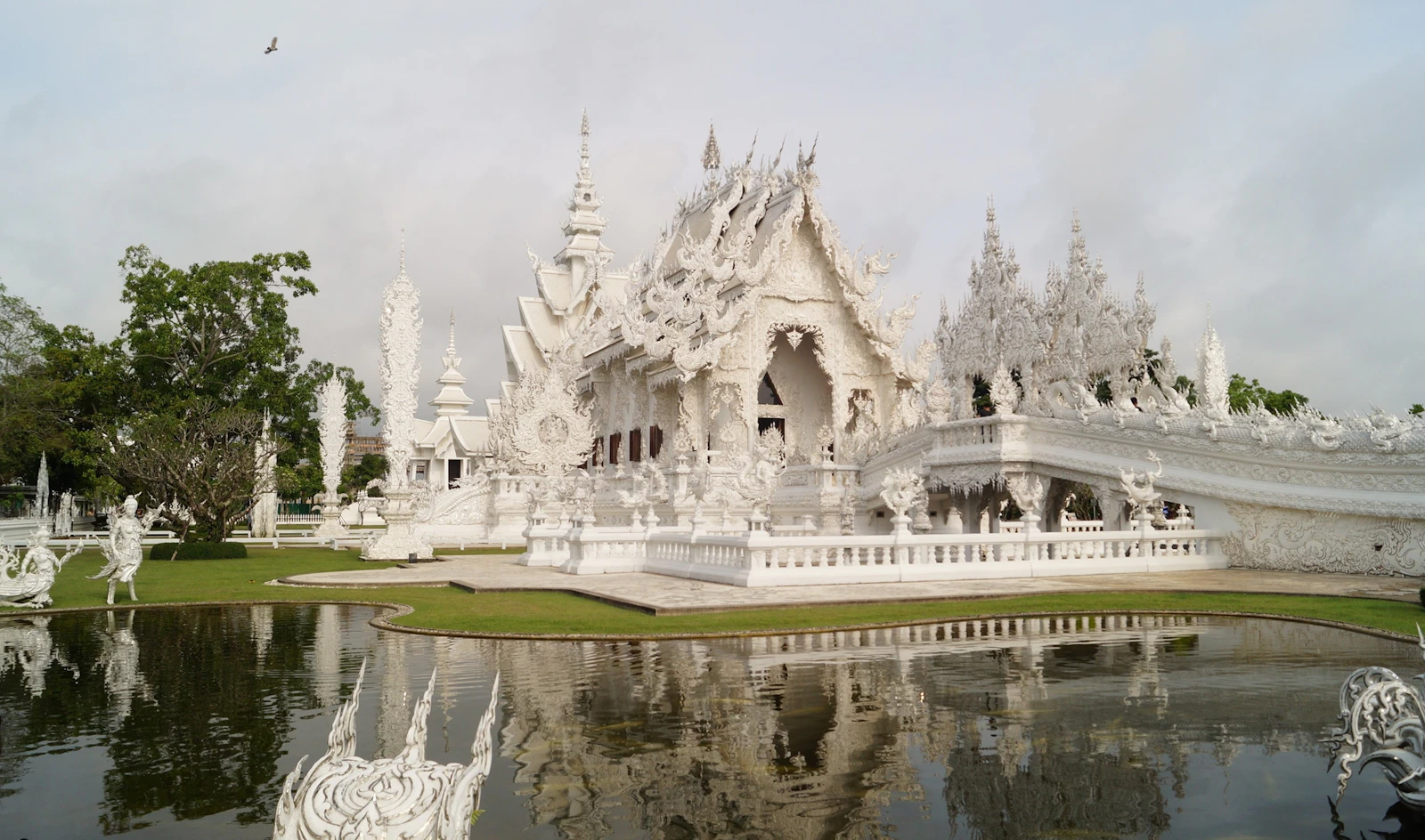 Private Chiang Rai Day Trip from Chiang Mai with a Guide