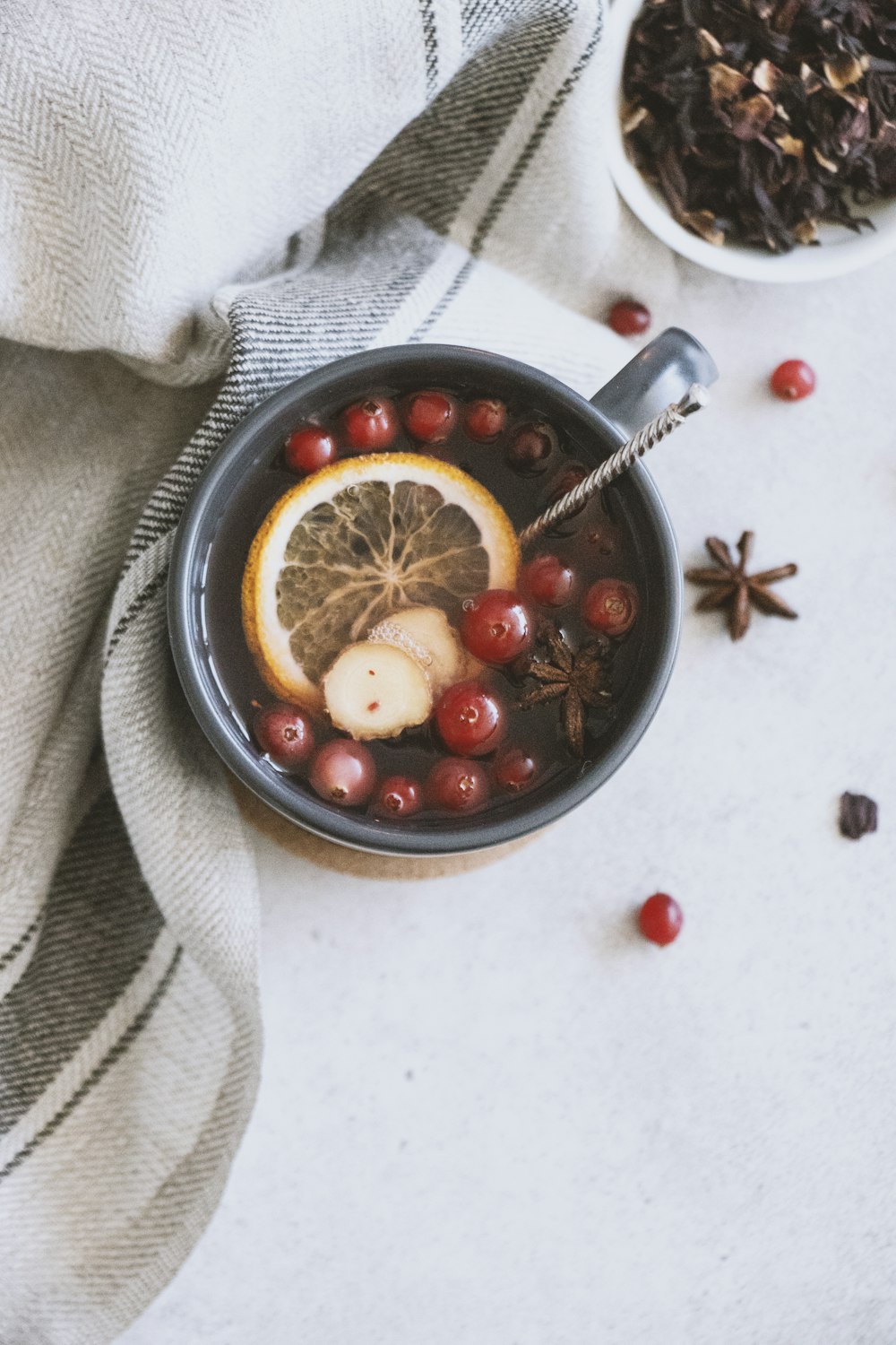 fruits in bowl