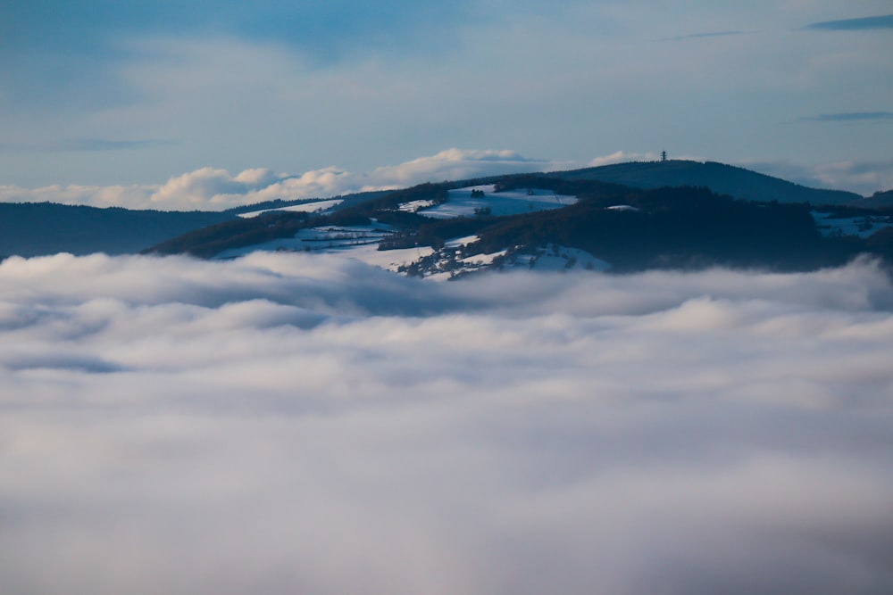 sea of clouds during daytime