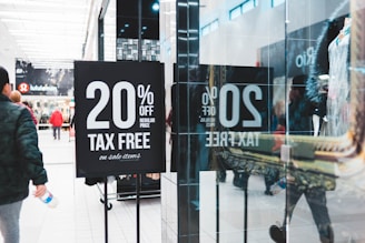 20% off tax free signage